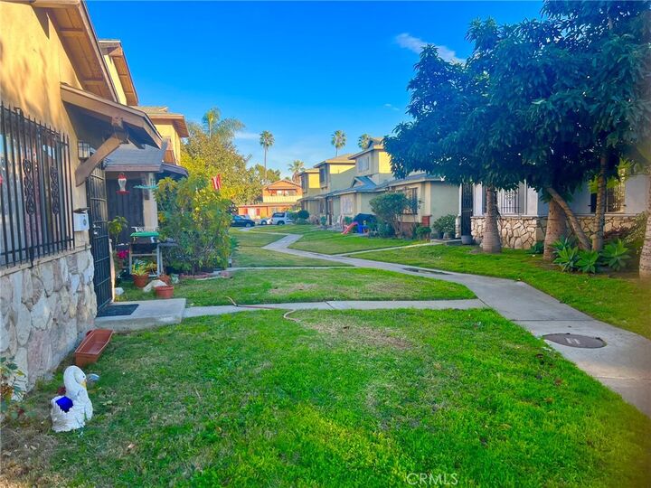 Property Photo: 11 Eastridge Lane CA 90745