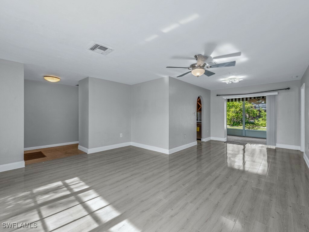 Property Photo:  541 Landmark Drive  FL 34112 