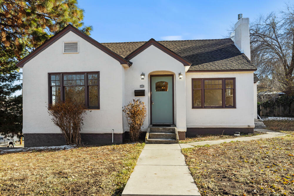 Property Photo:  736 Doty Street  OR 97601 