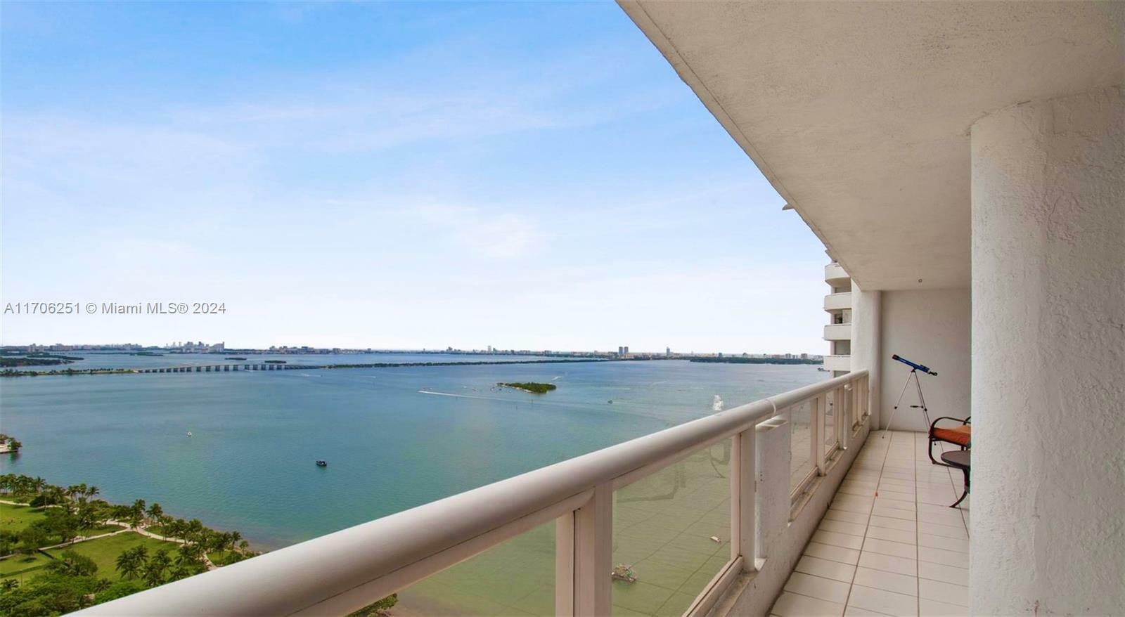 Property Photo:  1717 N Bayshore Dr A-3548  FL 33132 