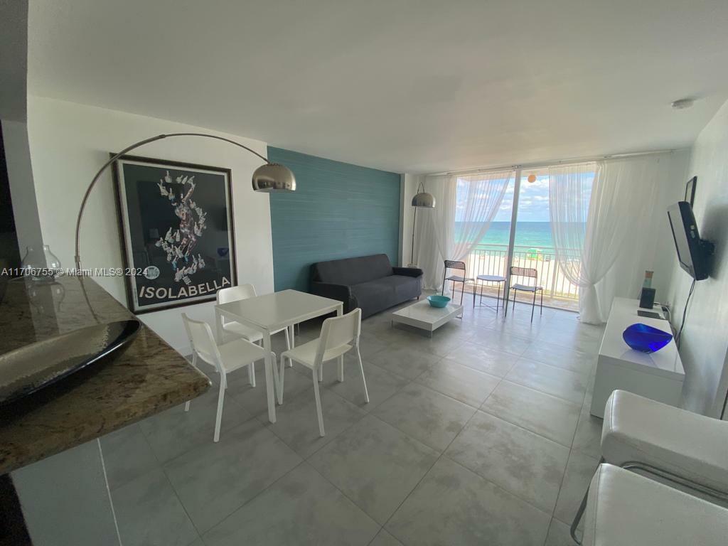 Property Photo:  345 Ocean Dr 616  FL 33139 