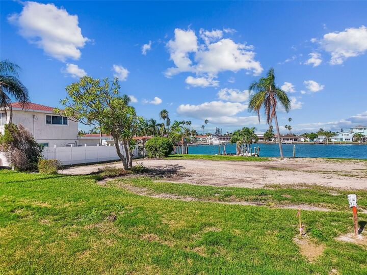 568 Johns Pass Avenue  Madeira Beach FL 33708 photo