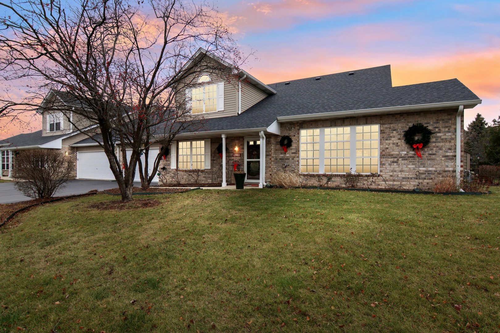 Property Photo:  13903 Hunt Club Lane  IL 60544 