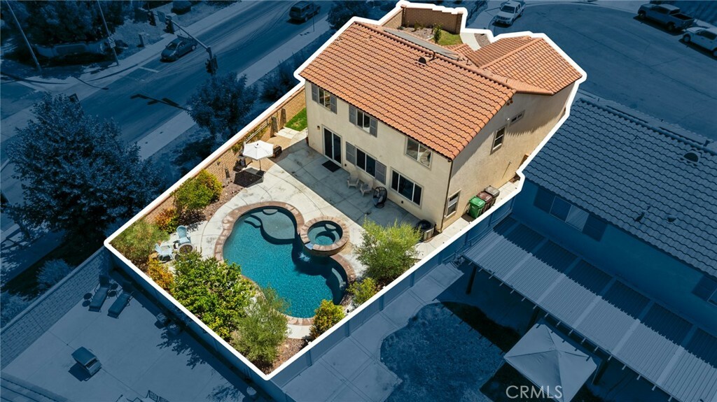 Property Photo:  25072 Bridlewood Circle  CA 92584 