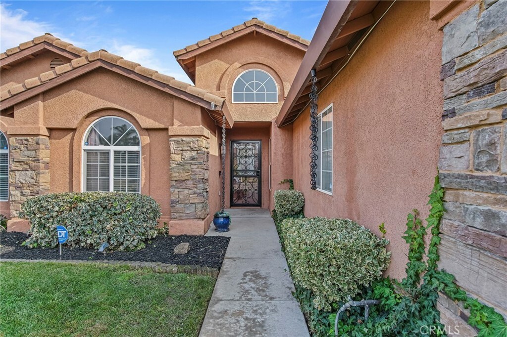 Property Photo:  901 Lariat Loop  CA 95632 