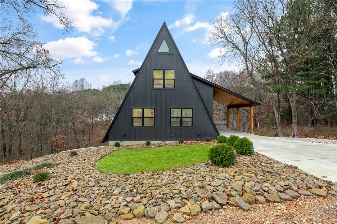 Property Photo: 6 Anthony Lane AR 72715