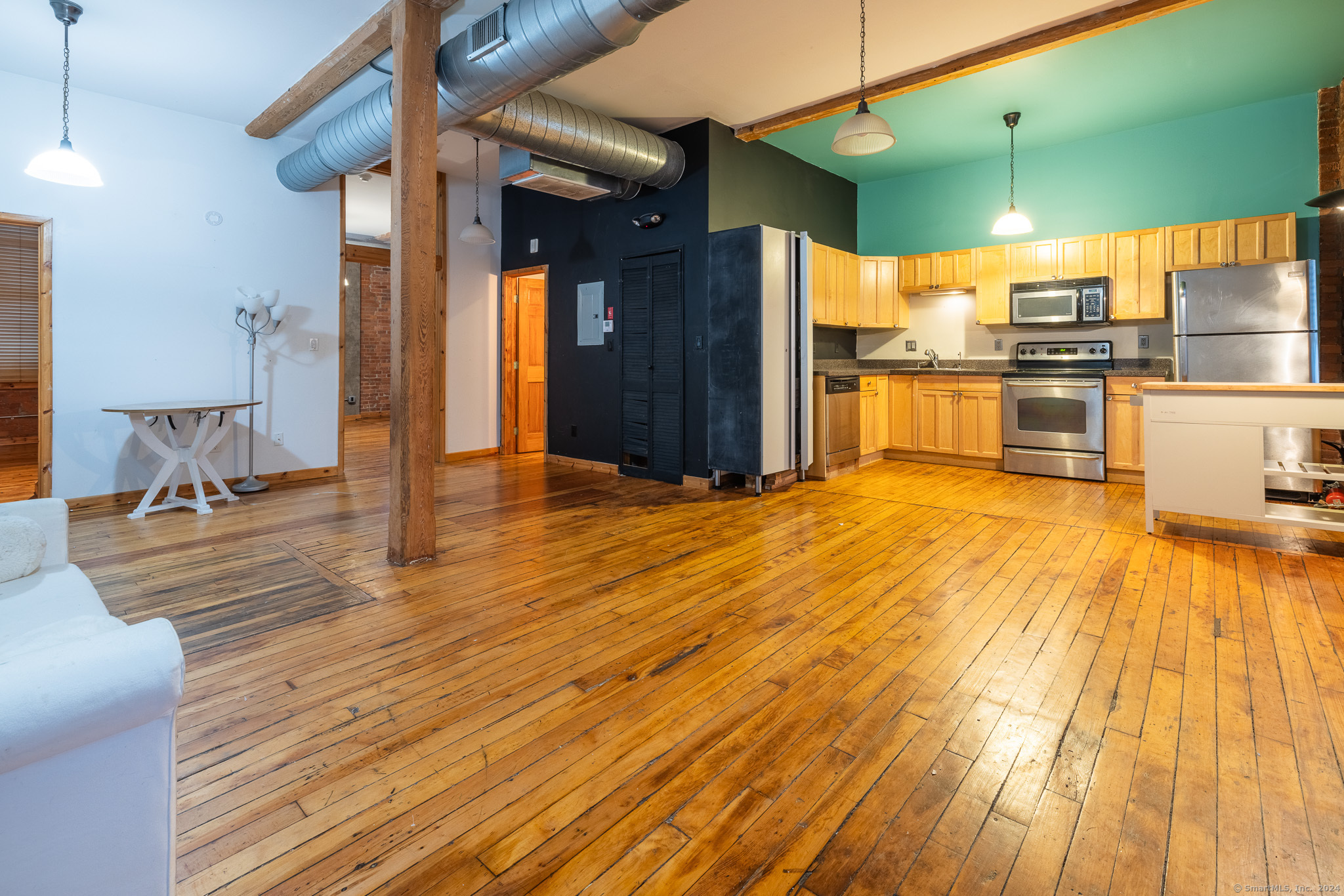 Property Photo:  325 Lafayette Street 4205  CT 06604 