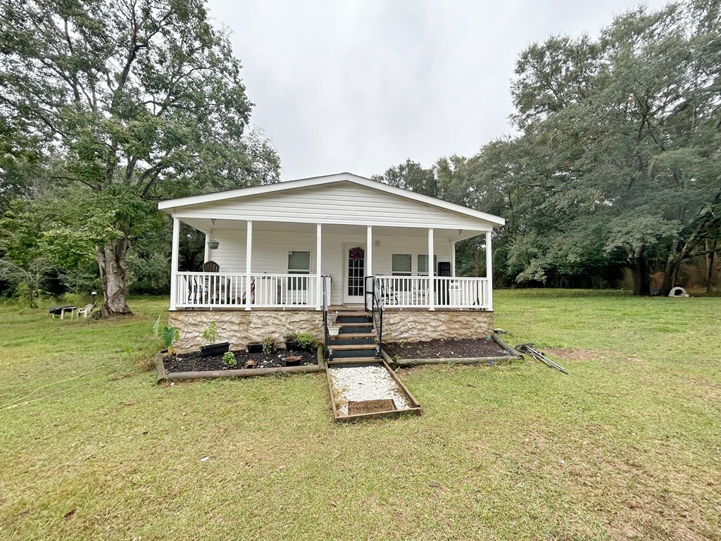 Property Photo:  115 Wynn Dr  GA 31705 