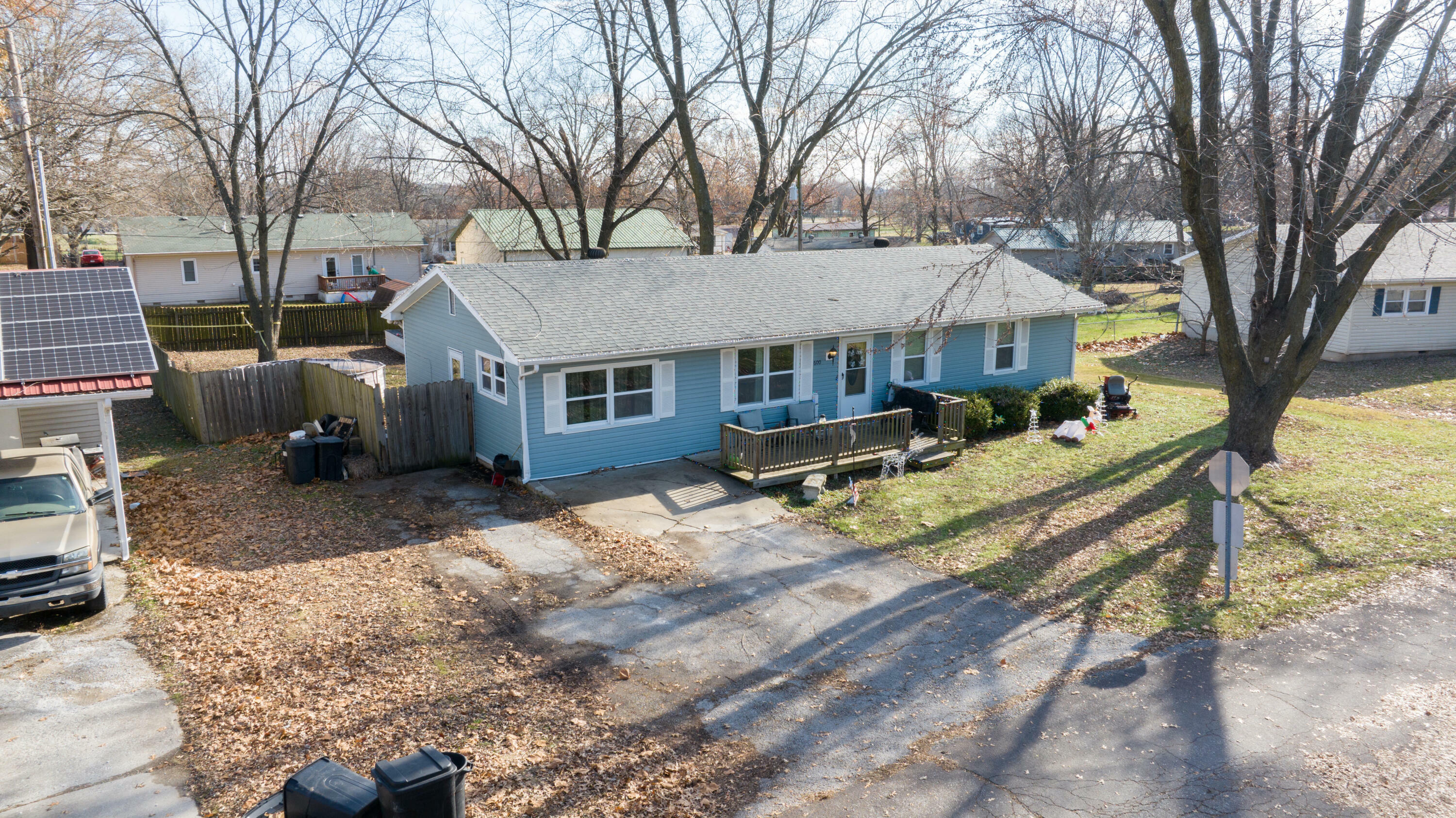 Property Photo:  600 S Elm Street  MO 65231 