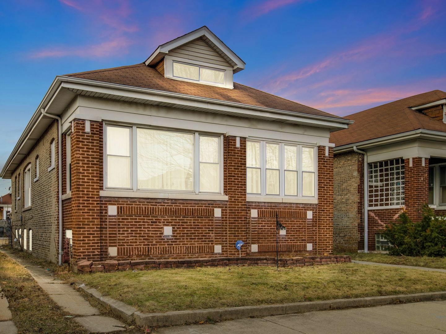 Property Photo:  8624 S Throop Street  IL 60620 