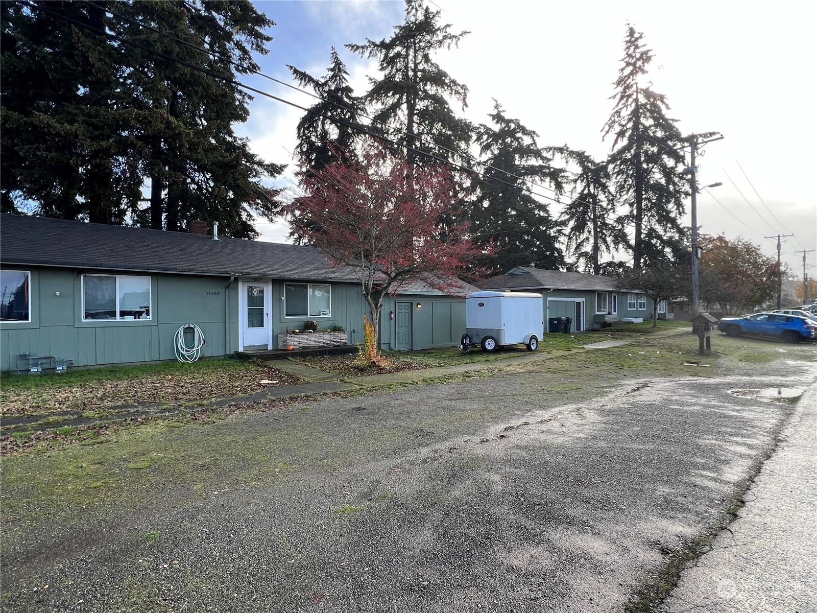 Property Photo:  11109 11111  Kline Street SW  WA 98499 