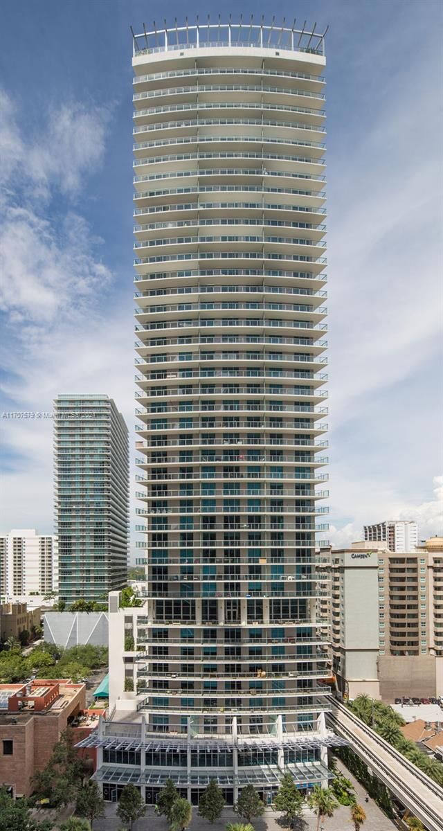 Property Photo: 1100 S Miami Ave 3111 FL 33130