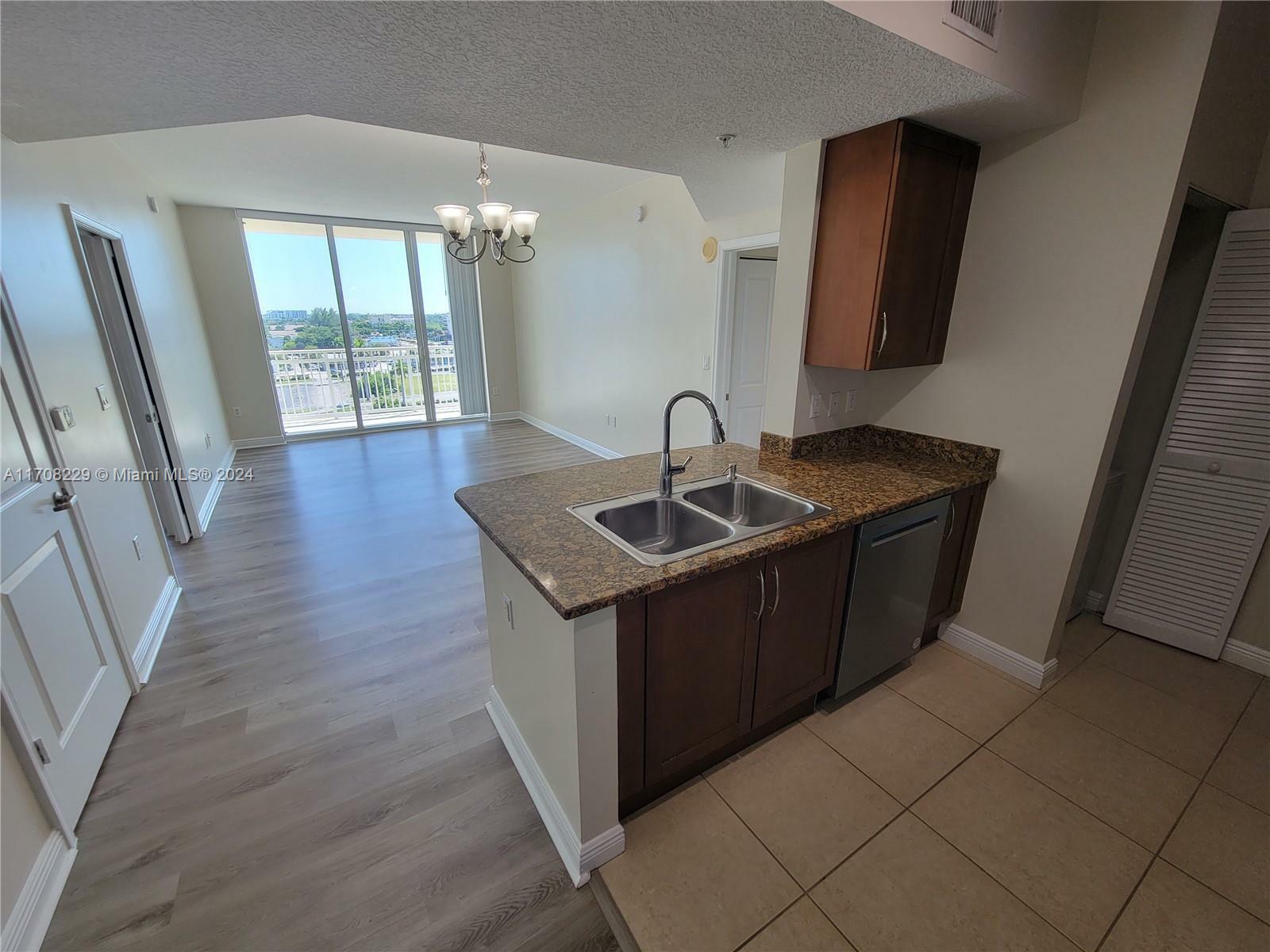 Property Photo:  350 N Federal Hy 713S  FL 33435 