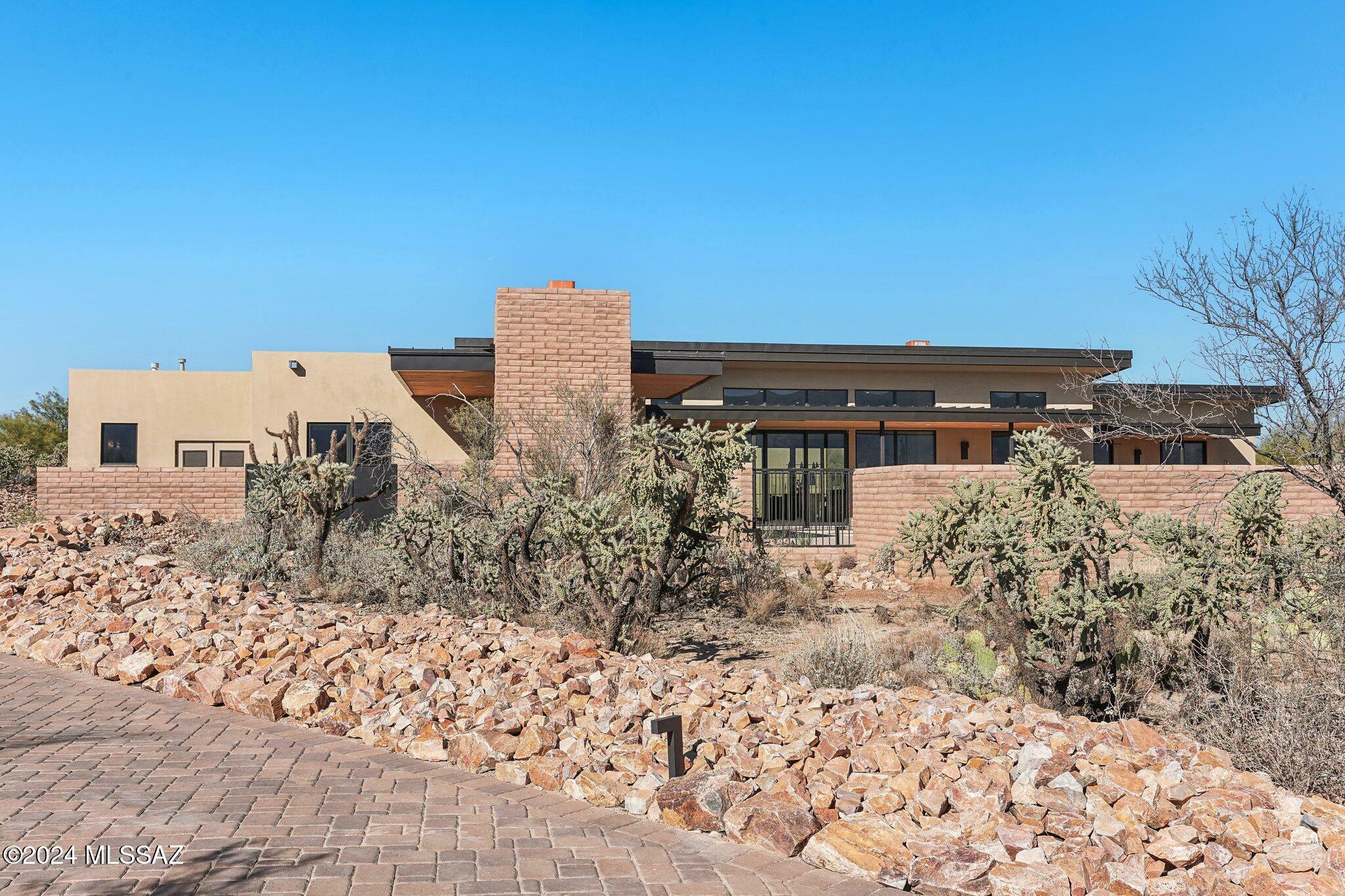 Property Photo:  14661 N Quiet Rain Drive  AZ 85755 