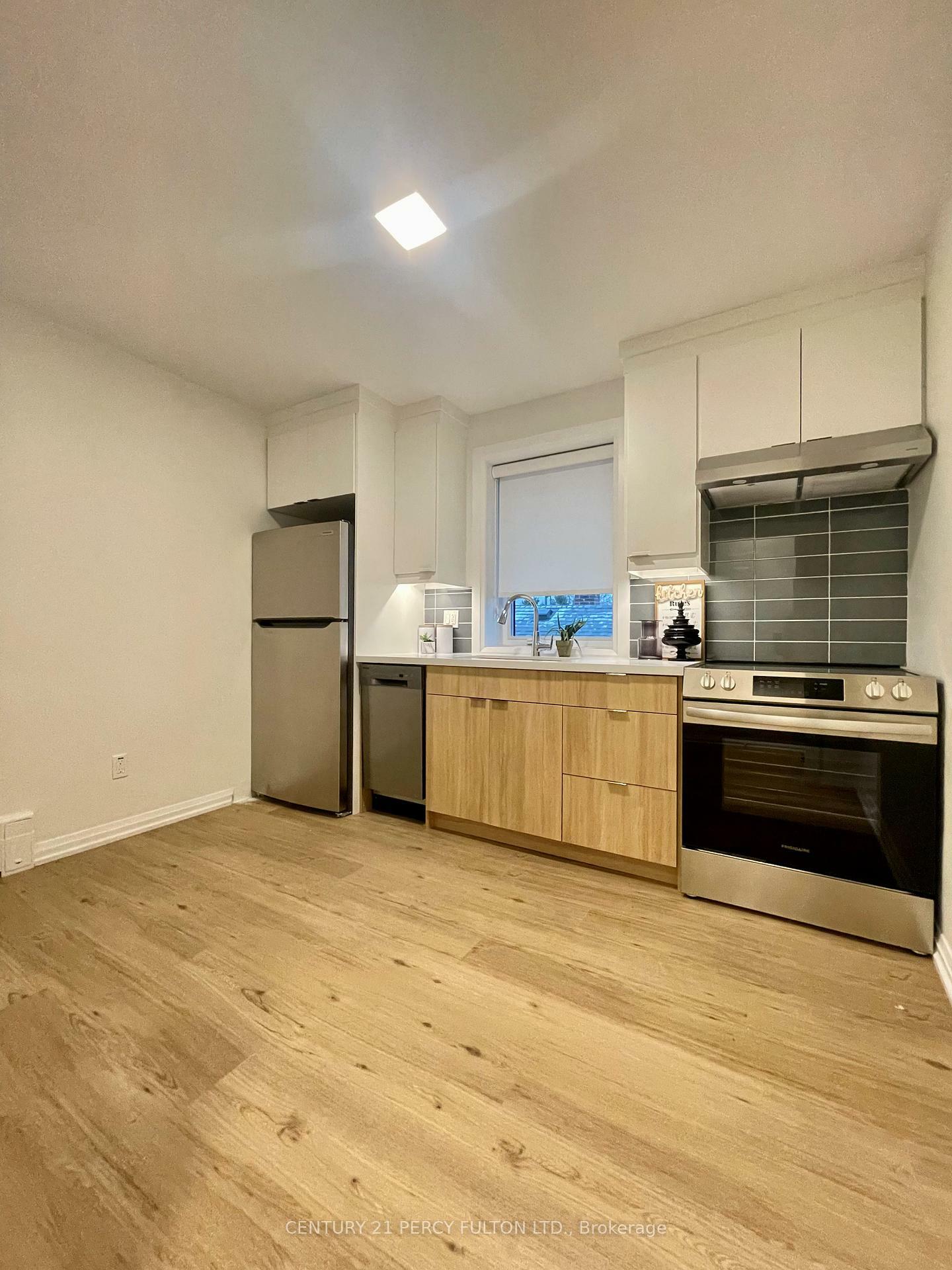 Photo de la propriété: 167 Thirtieth Street 6 ON M8V 4E5