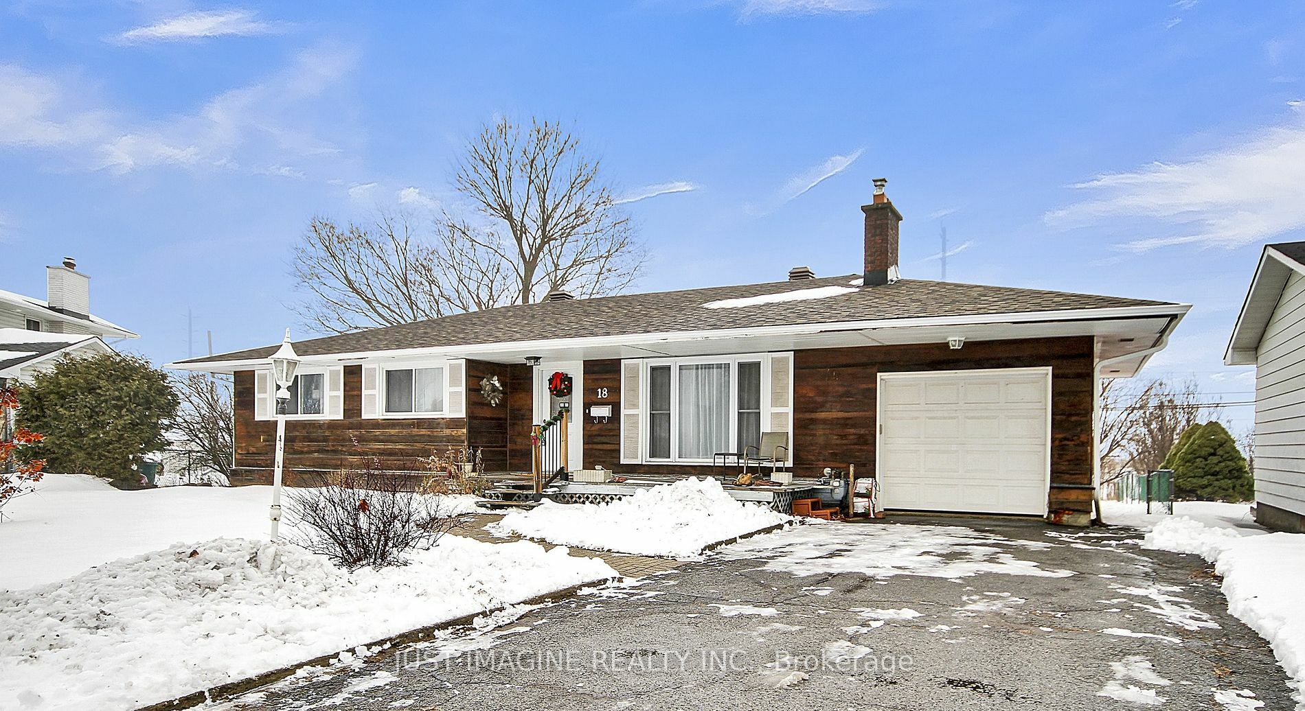 18 Tripp Cres  Barrhaven ON K2J 1C6 photo