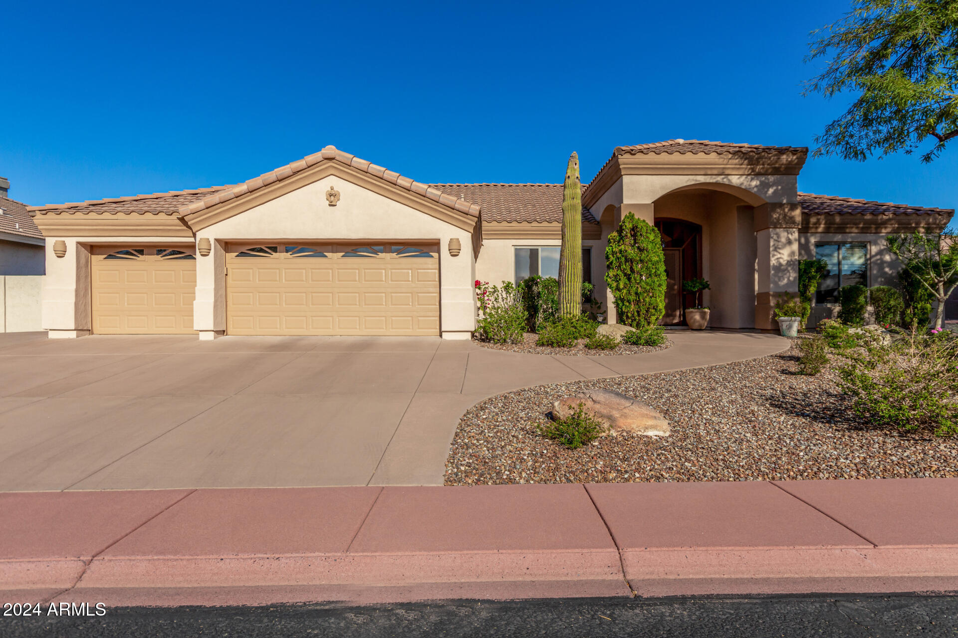 Property Photo: 4055 N Recker Road 88 AZ 85215