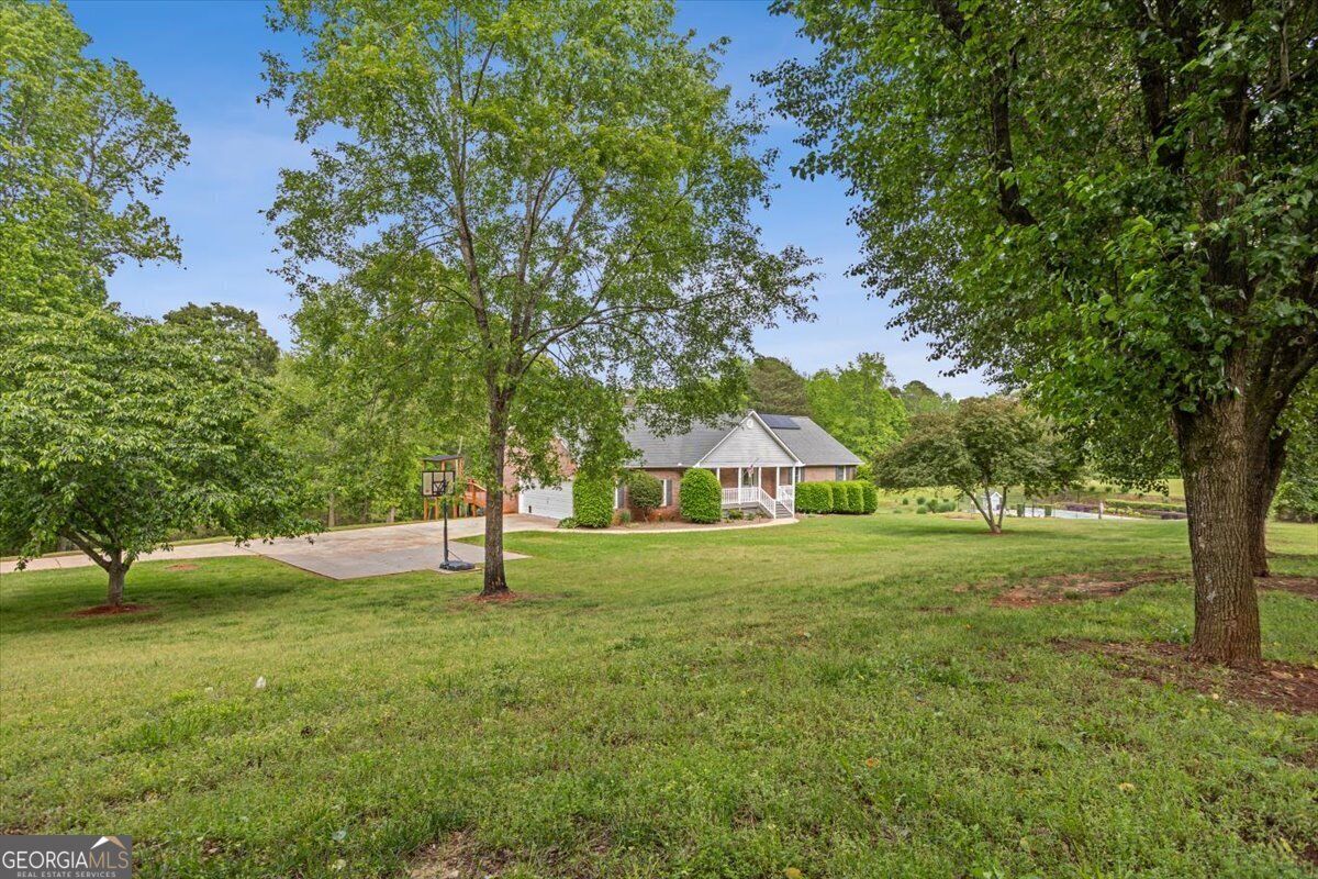 Property Photo:  289 Barn Road  GA 30115 