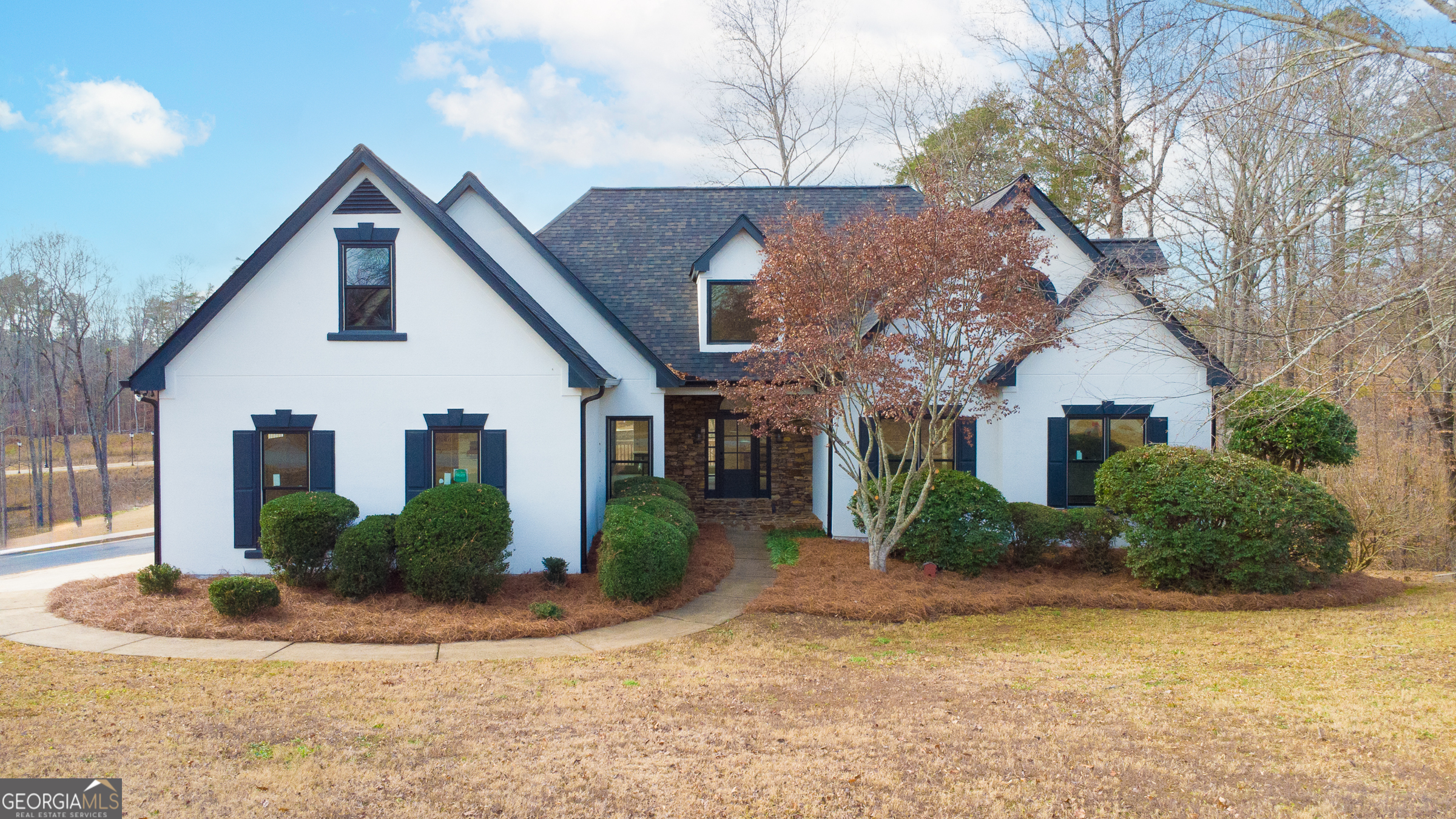 Property Photo: 1820 Juliette Lane GA 30040