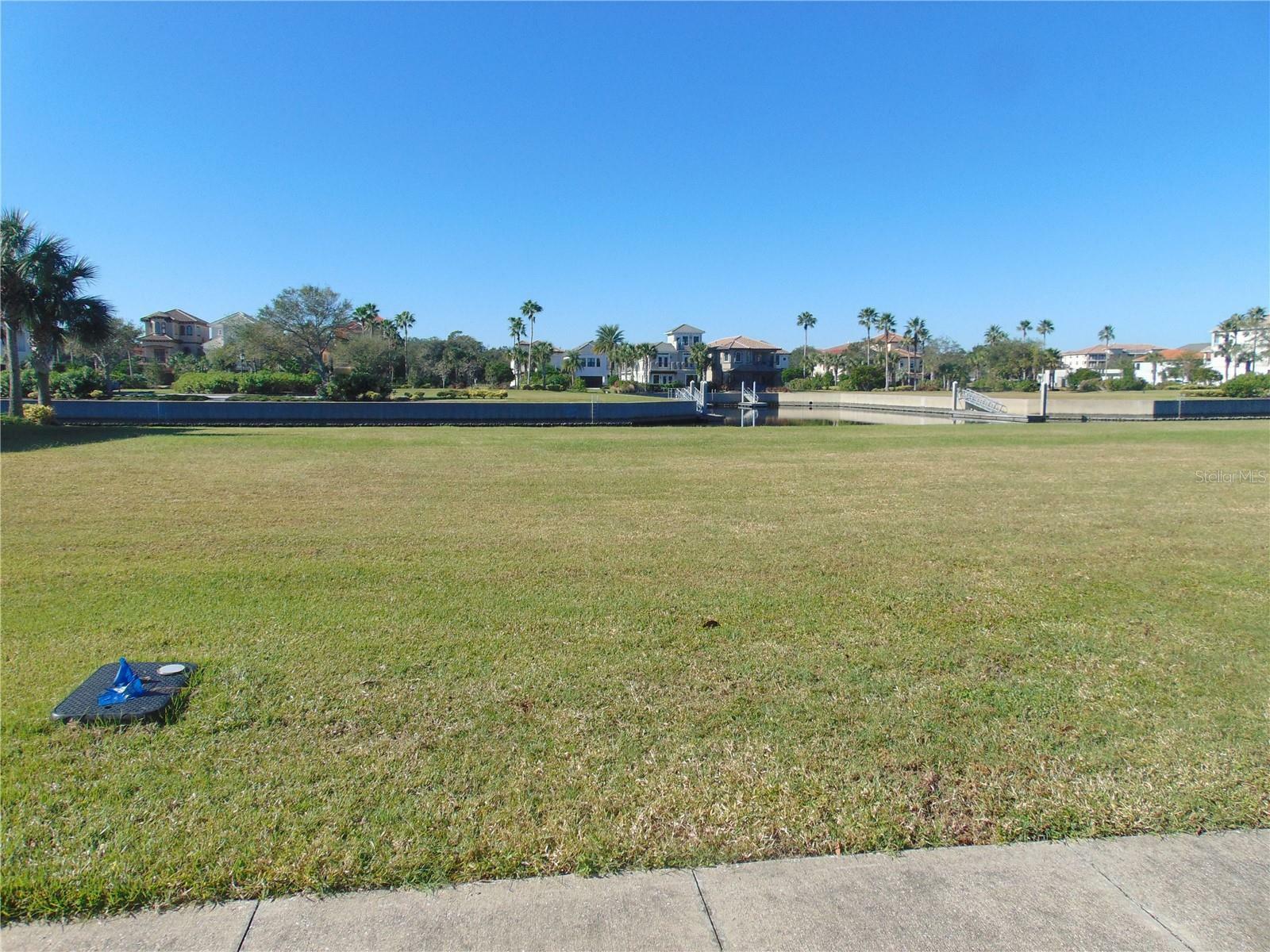 Property Photo:  258 Harbor Village Point N  FL 32137 