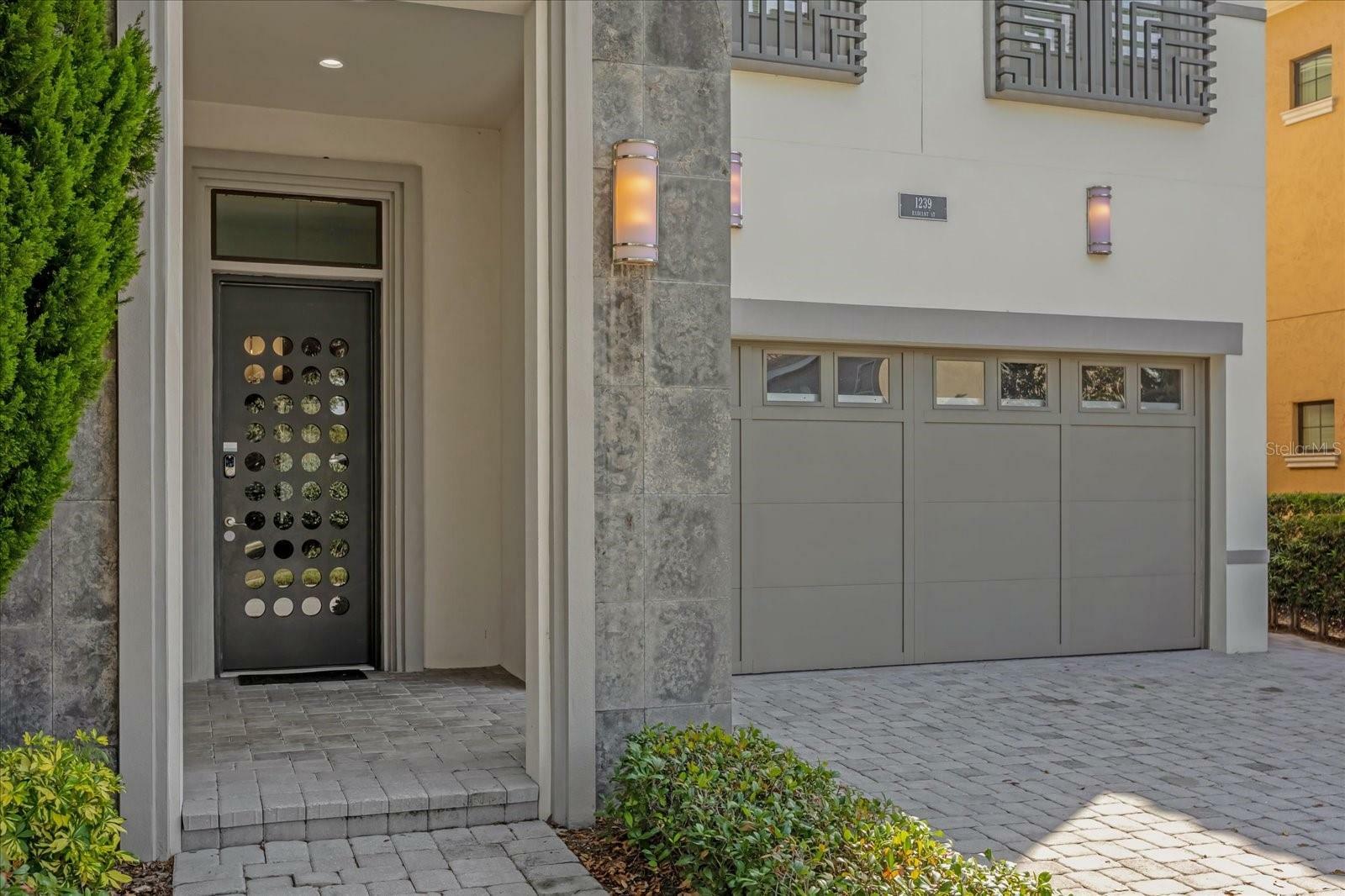 Property Photo: 1239 Radiant Street FL 34747