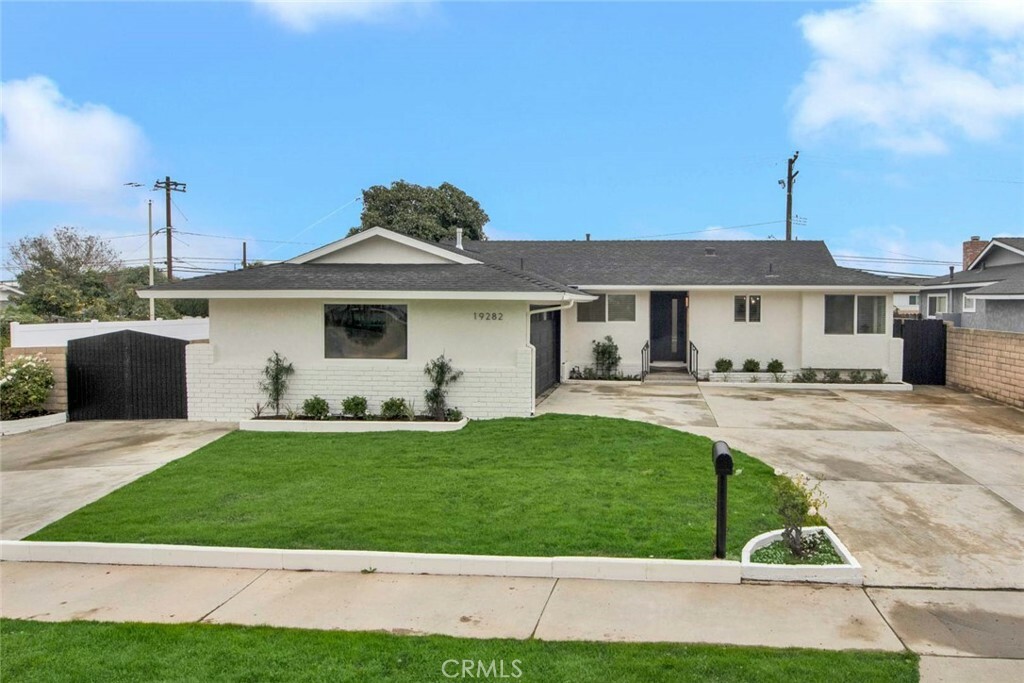 Property Photo:  19282 Bethel Circle  CA 92646 