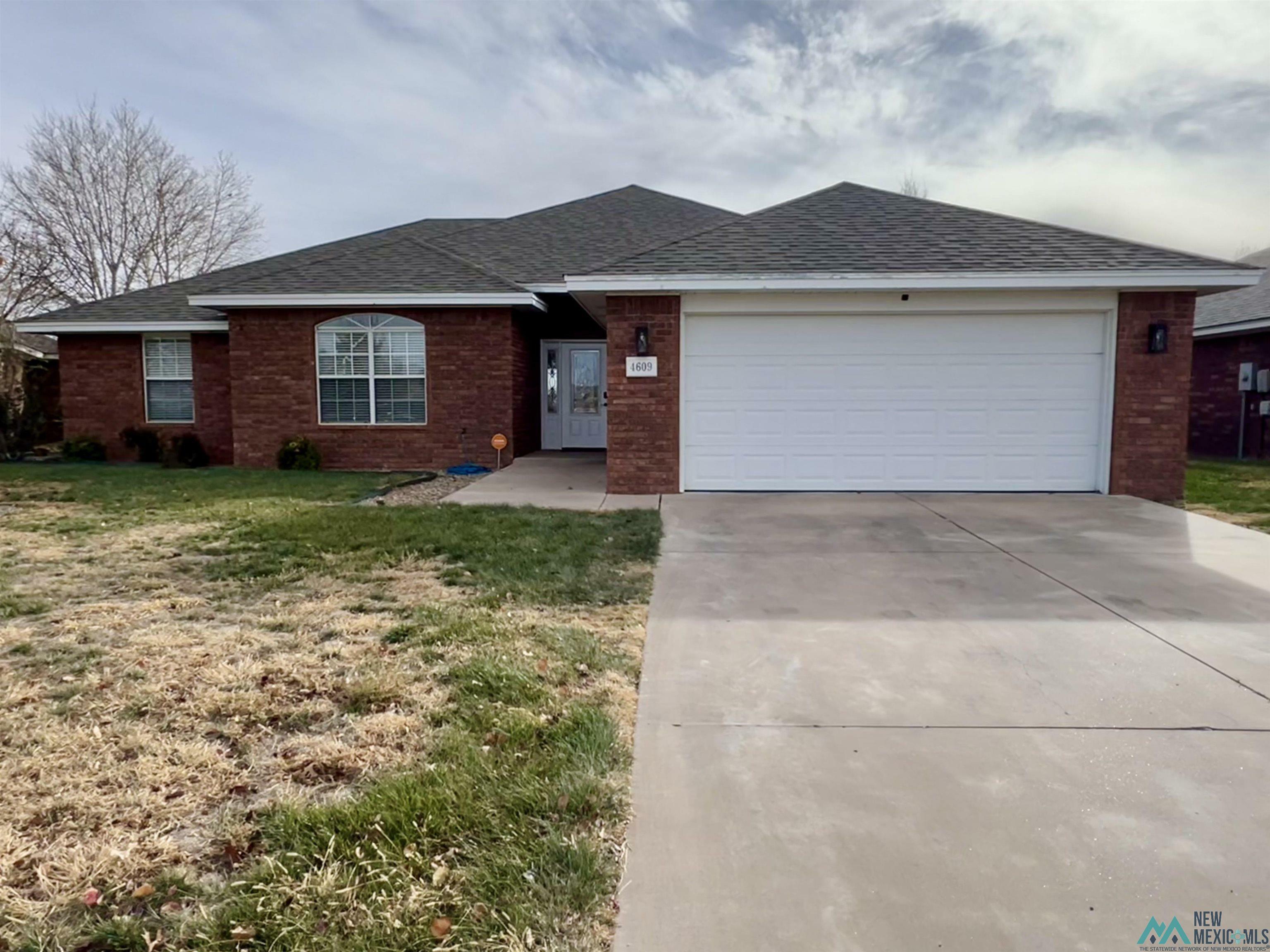 Property Photo: 4609 Sandstone Drive NM 88101