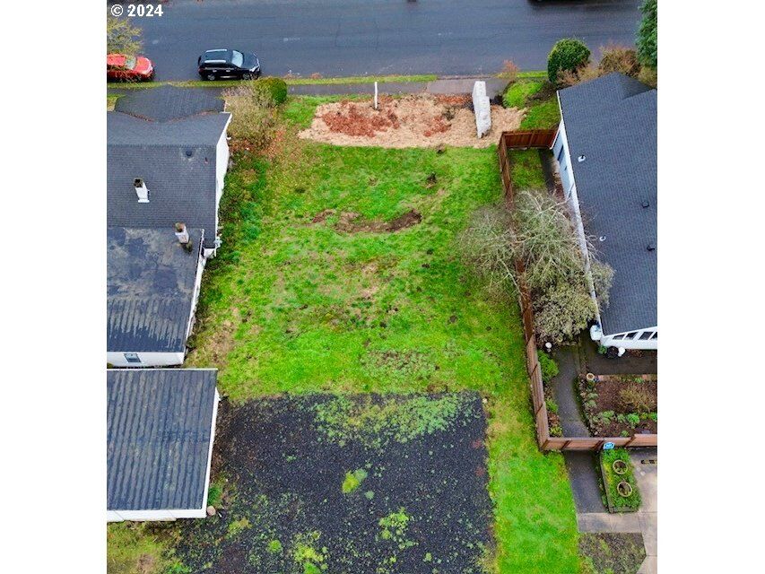 Property Photo:  615 NW 7th Ave  WA 98607 