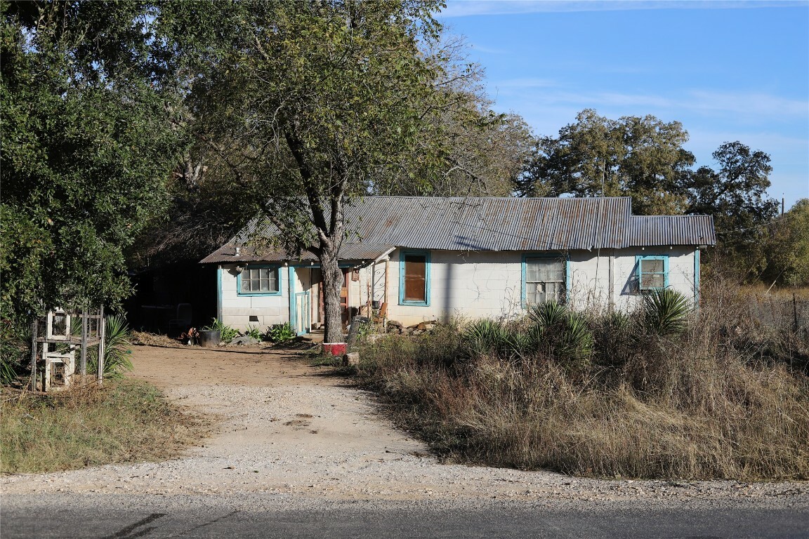 Property Photo:  4591 Sweet Home Road  TX 78155 