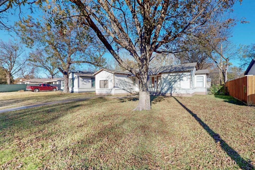 Property Photo:  4840 Haas Drive  TX 75216 