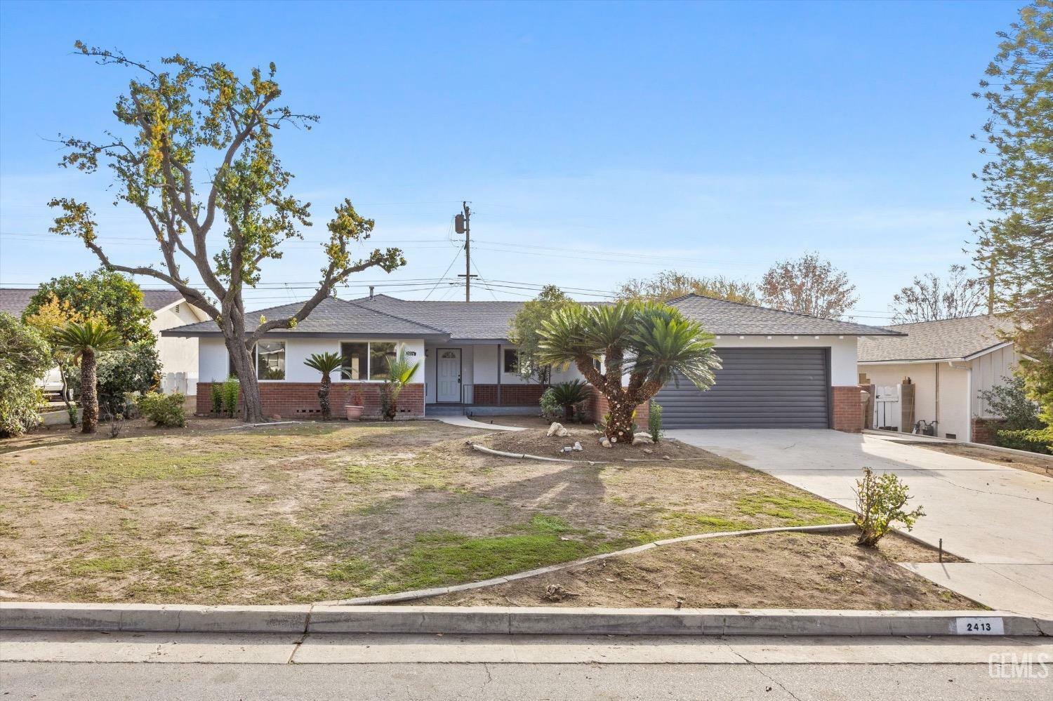 Property Photo:  2413 Driller Avenue  CA 93306 