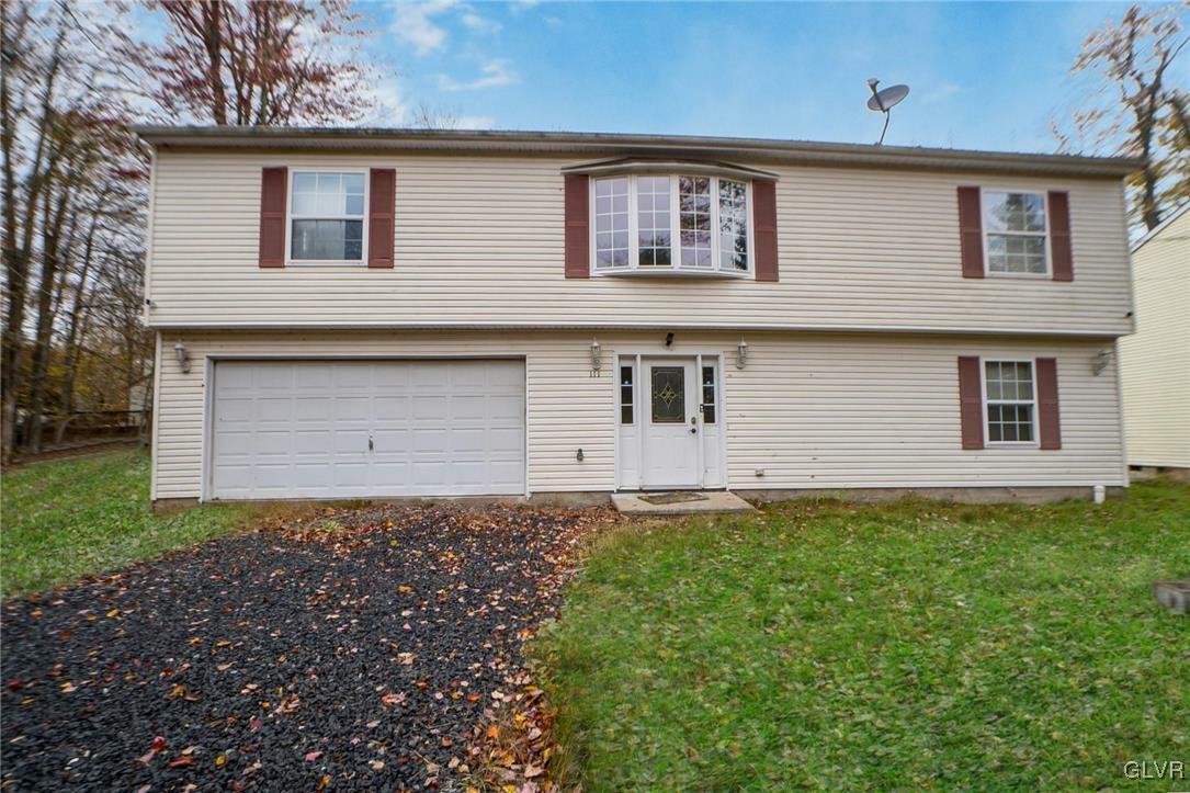 Property Photo: 6224 Park Place PA 18466