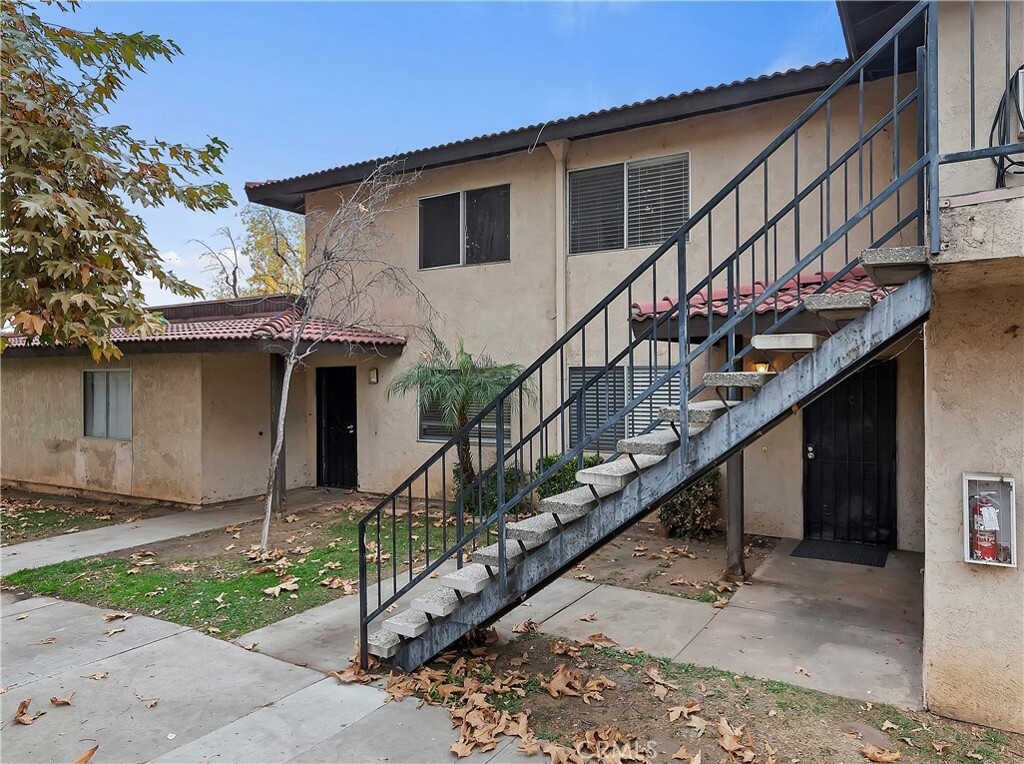 Property Photo:  12198 Orchid Lane C  CA 92557 