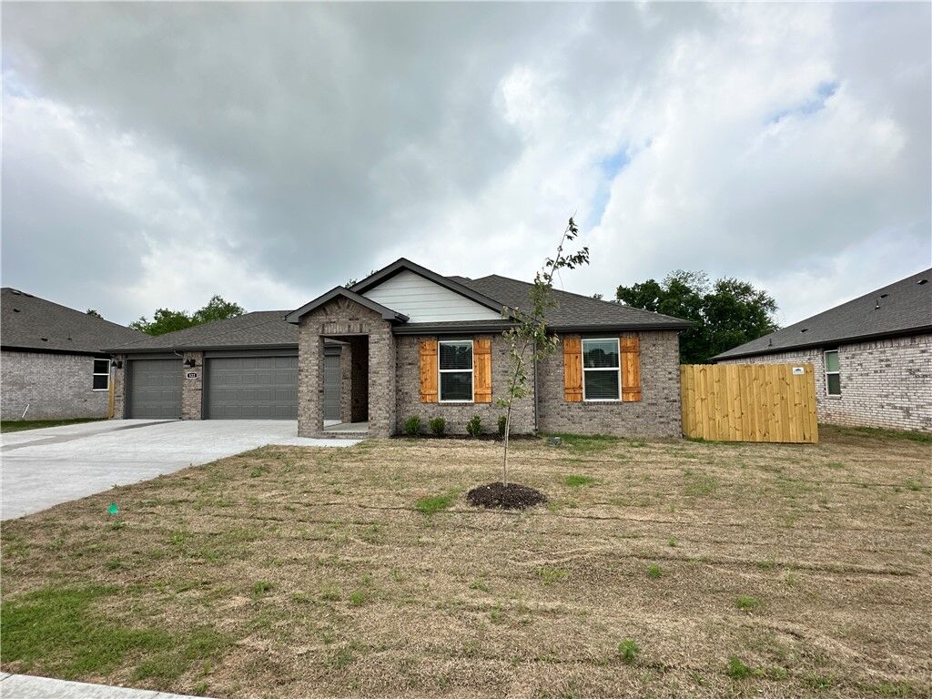 Property Photo: 522 Terrace Avenue AR 72753