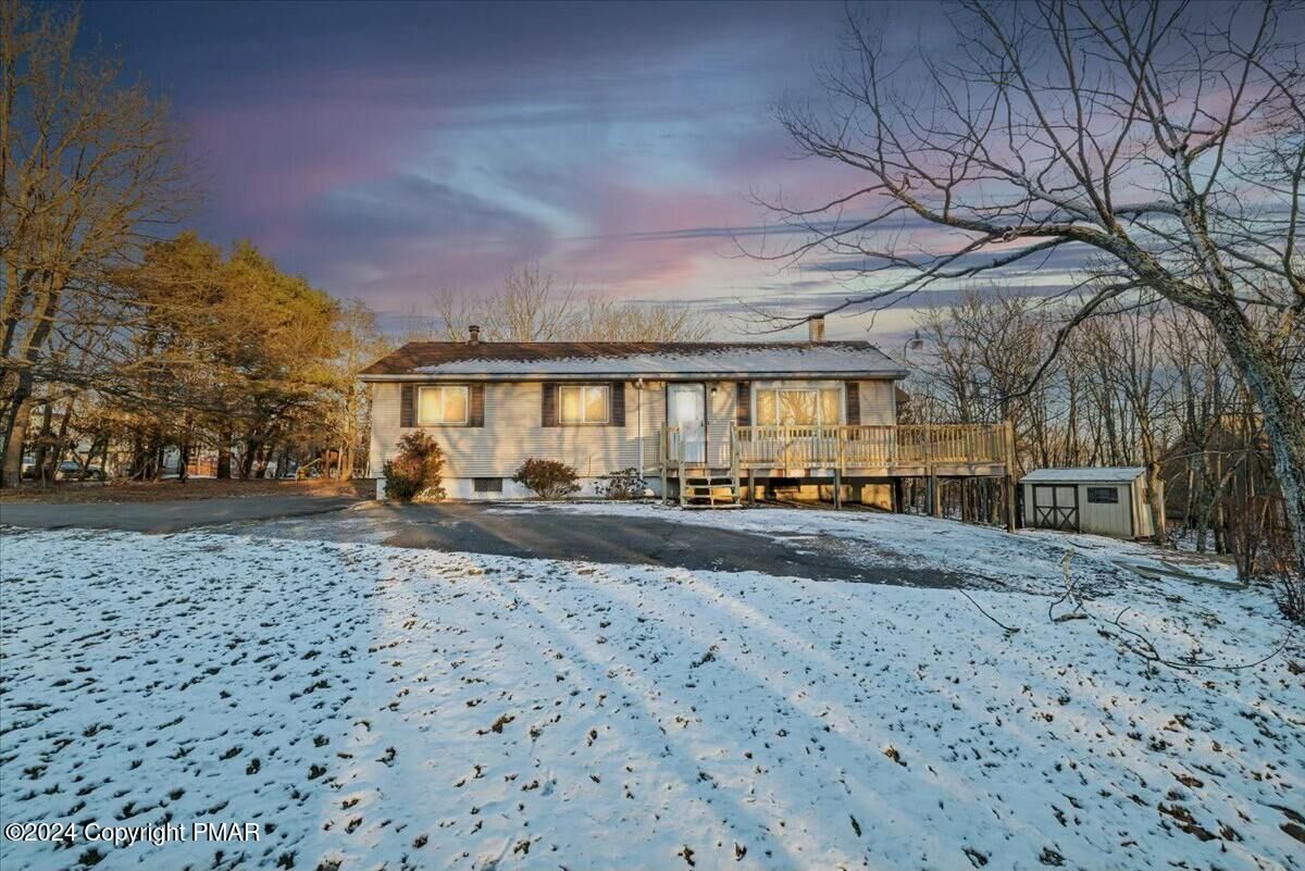 Property Photo:  32 Clearbrook Drive  PA 18210