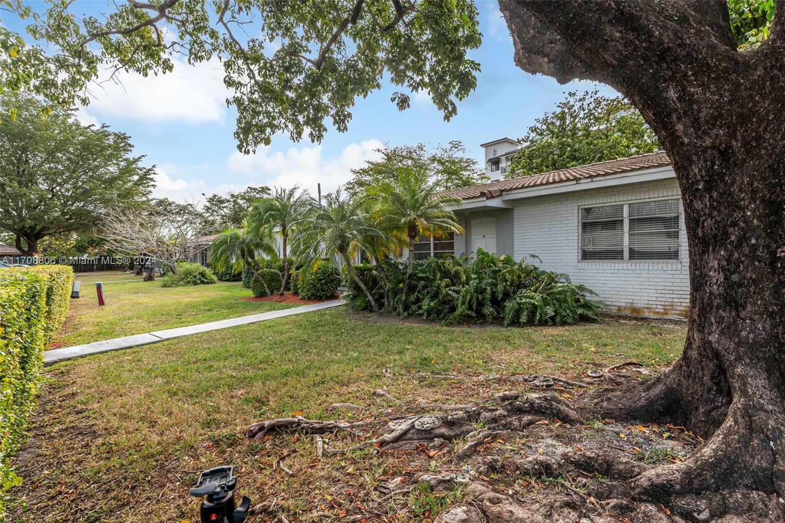 9423 SW 174th St 9423  Palmetto Bay FL 33157 photo