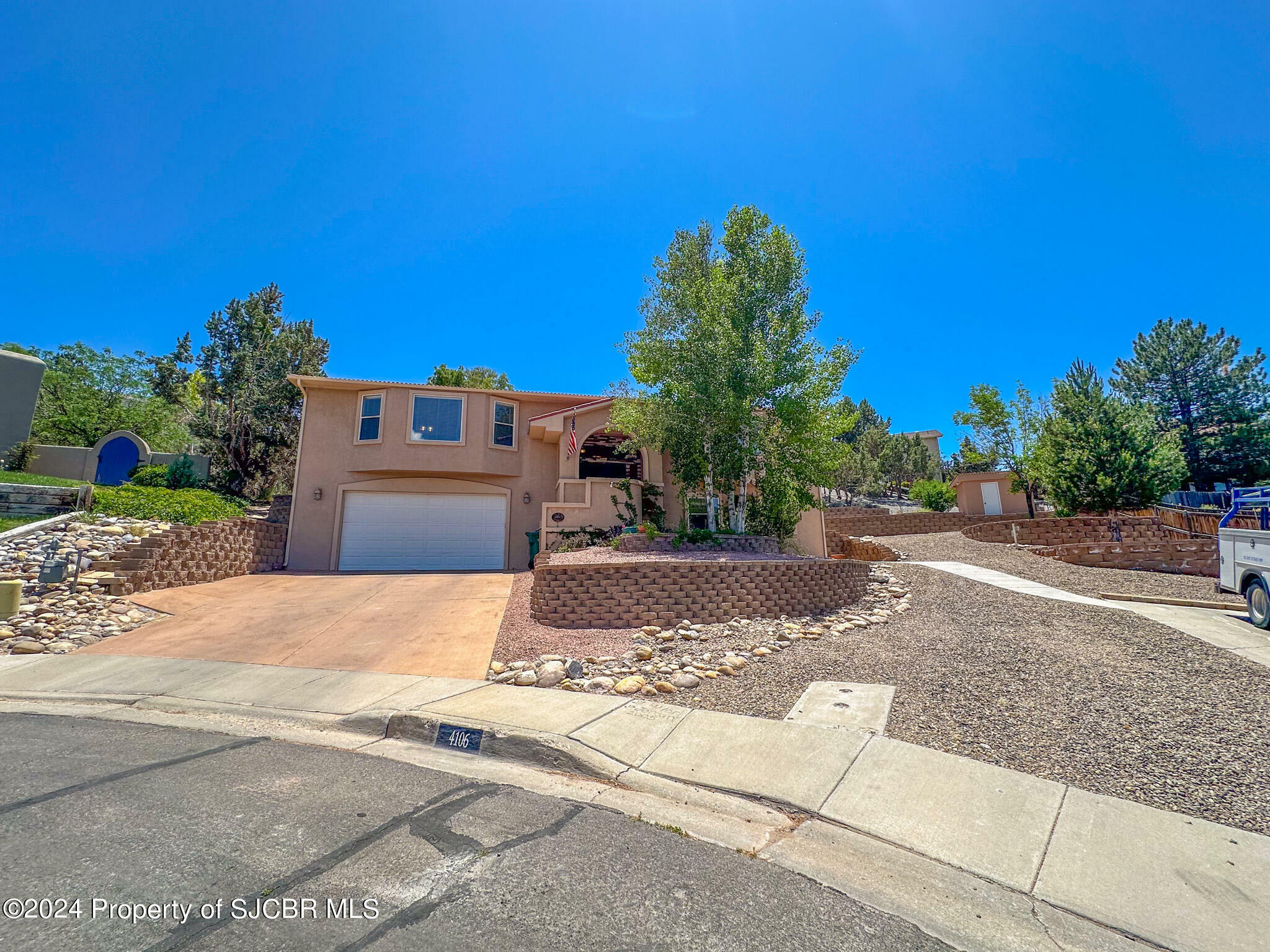 Property Photo:  4106 N Dustin Avenue  NM 87401 