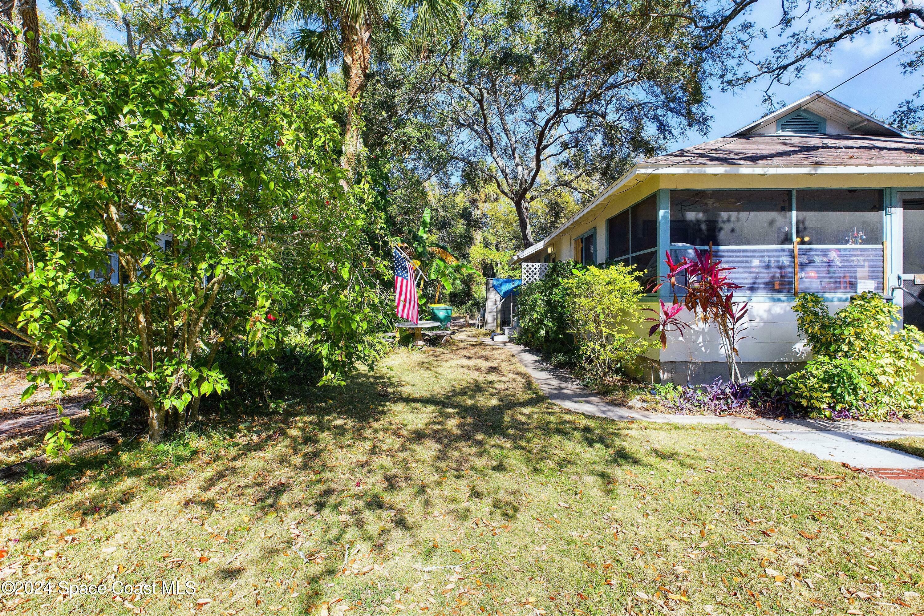 Property Photo:  16 Oak Street  FL 32922 