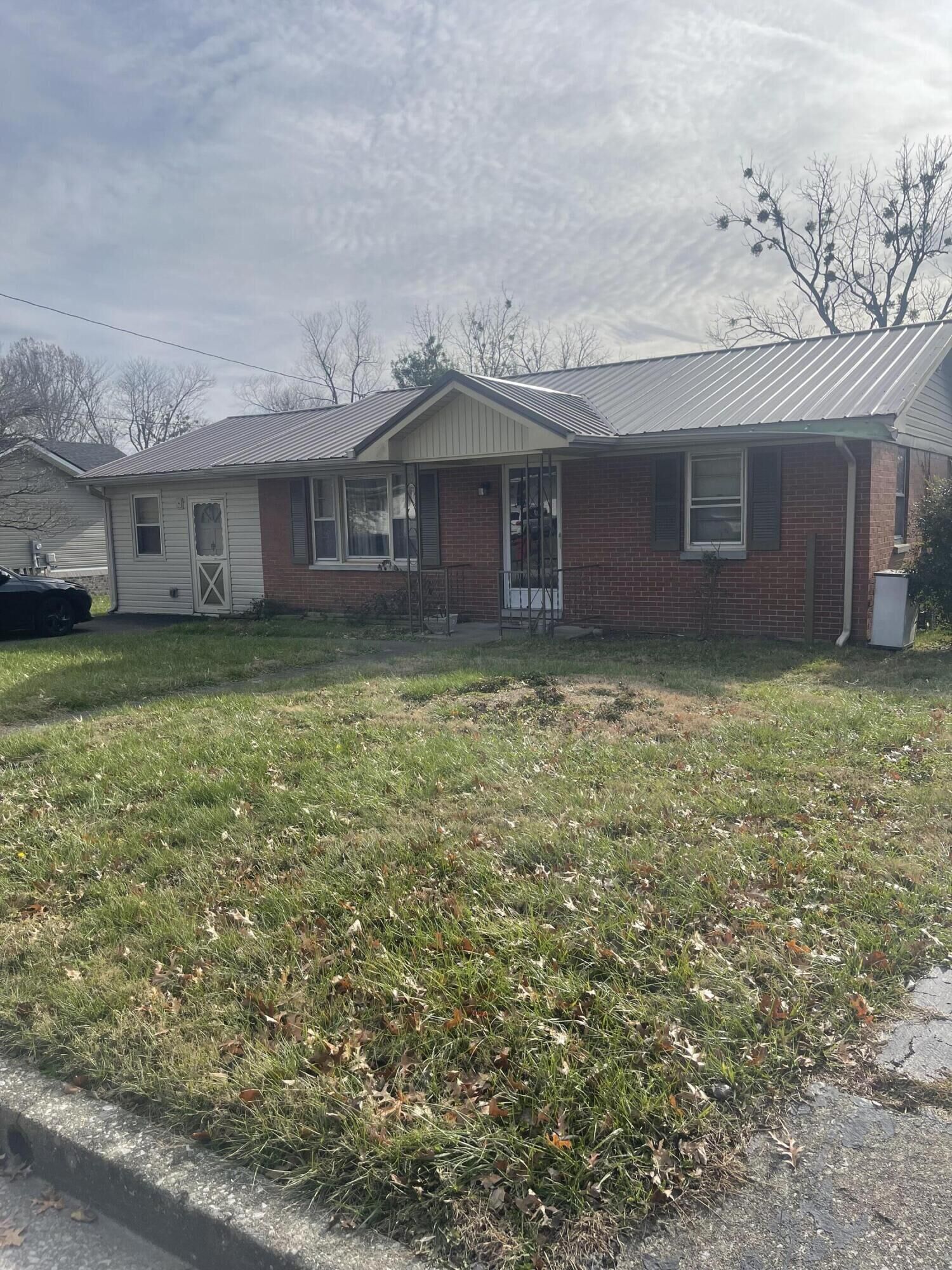 Property Photo: 105 Davis Street KY 40403