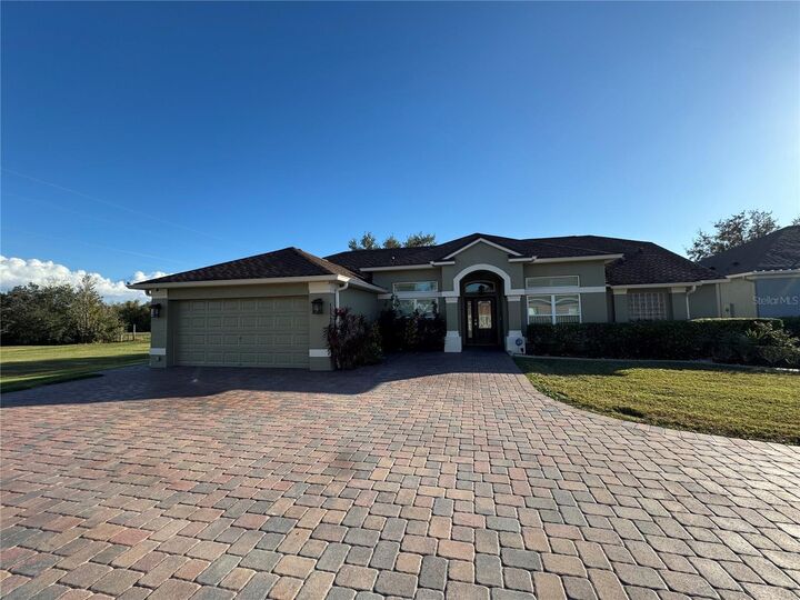 Property Photo: 4872 Brightmour Circle FL 32837