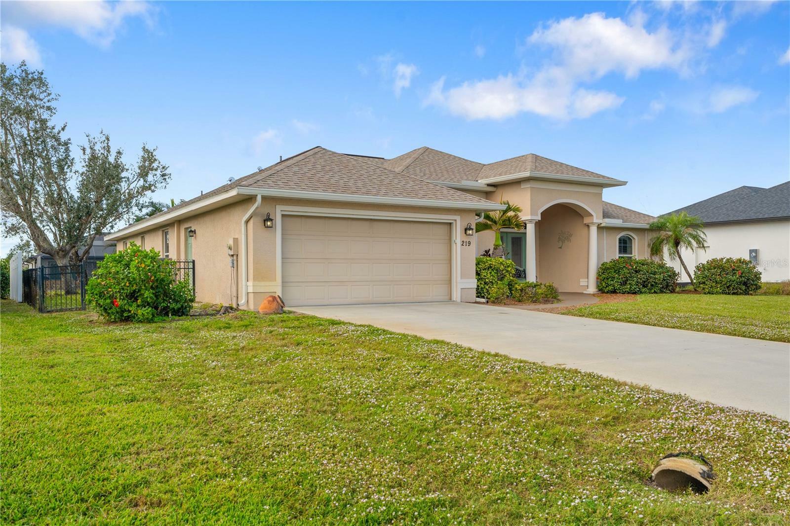 Property Photo:  219 White Marsh Lane  FL 33947 