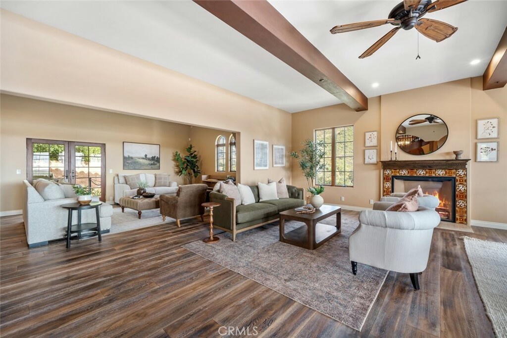 Property Photo: 2306 Santa Ynez Avenue CA 93405