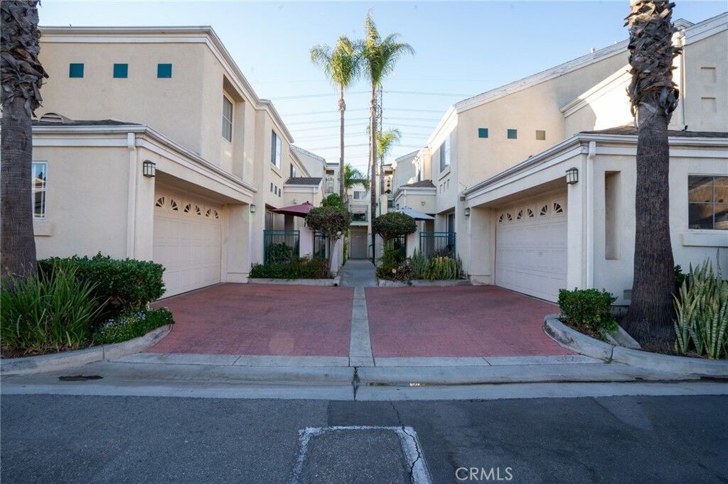 Property Photo: 6358 Gage Avenue 215 CA 90201
