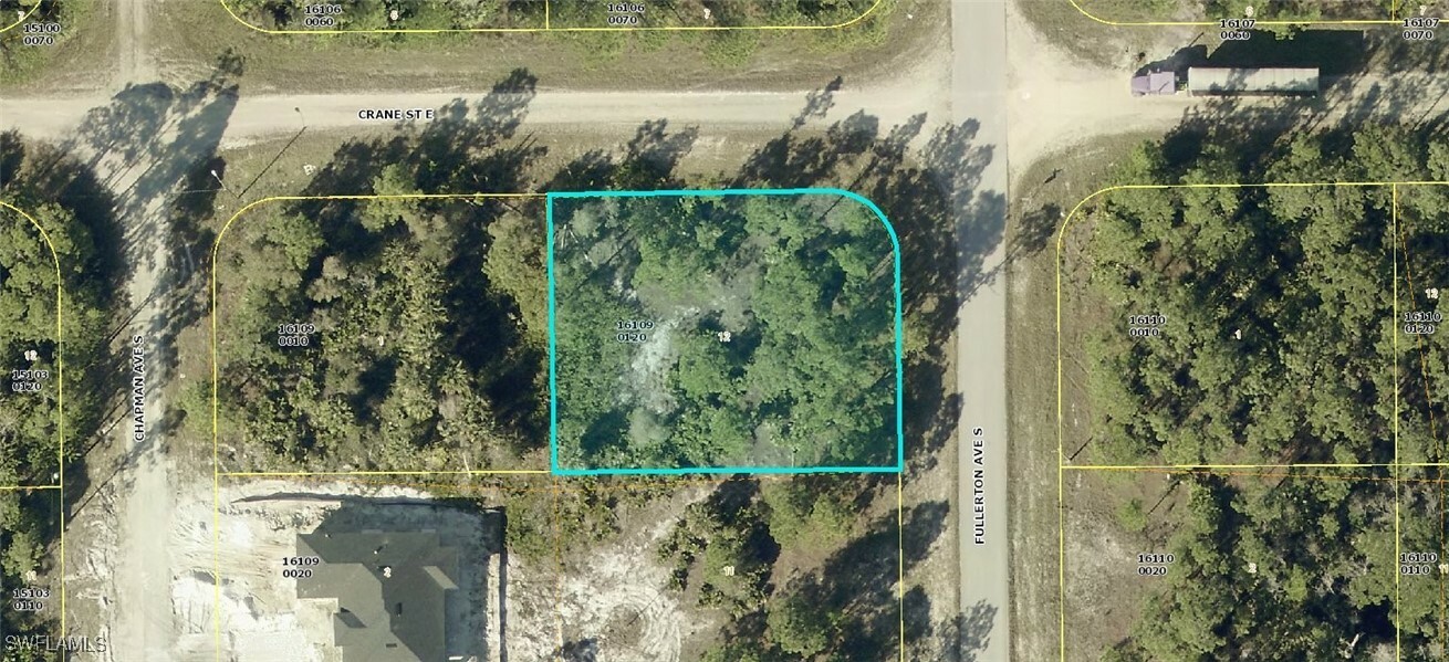 Property Photo:  842 Fullerton Avenue S  FL 33974 