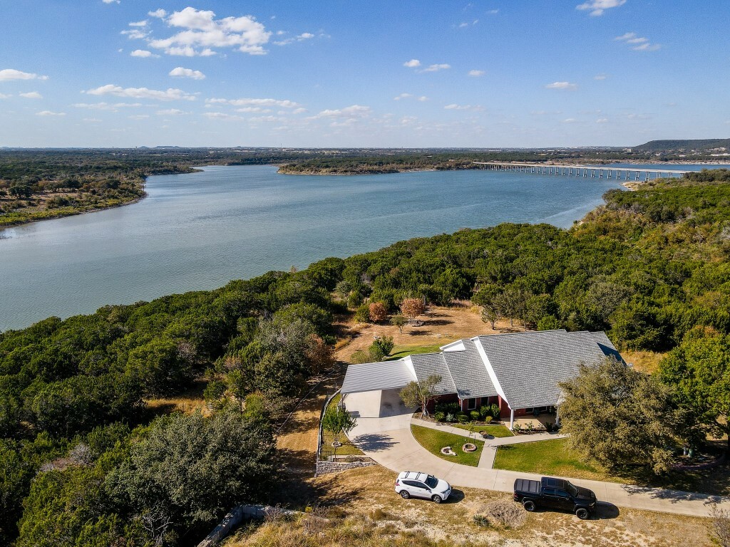 Property Photo:  2164 Pirtle Drive  TX 76571 