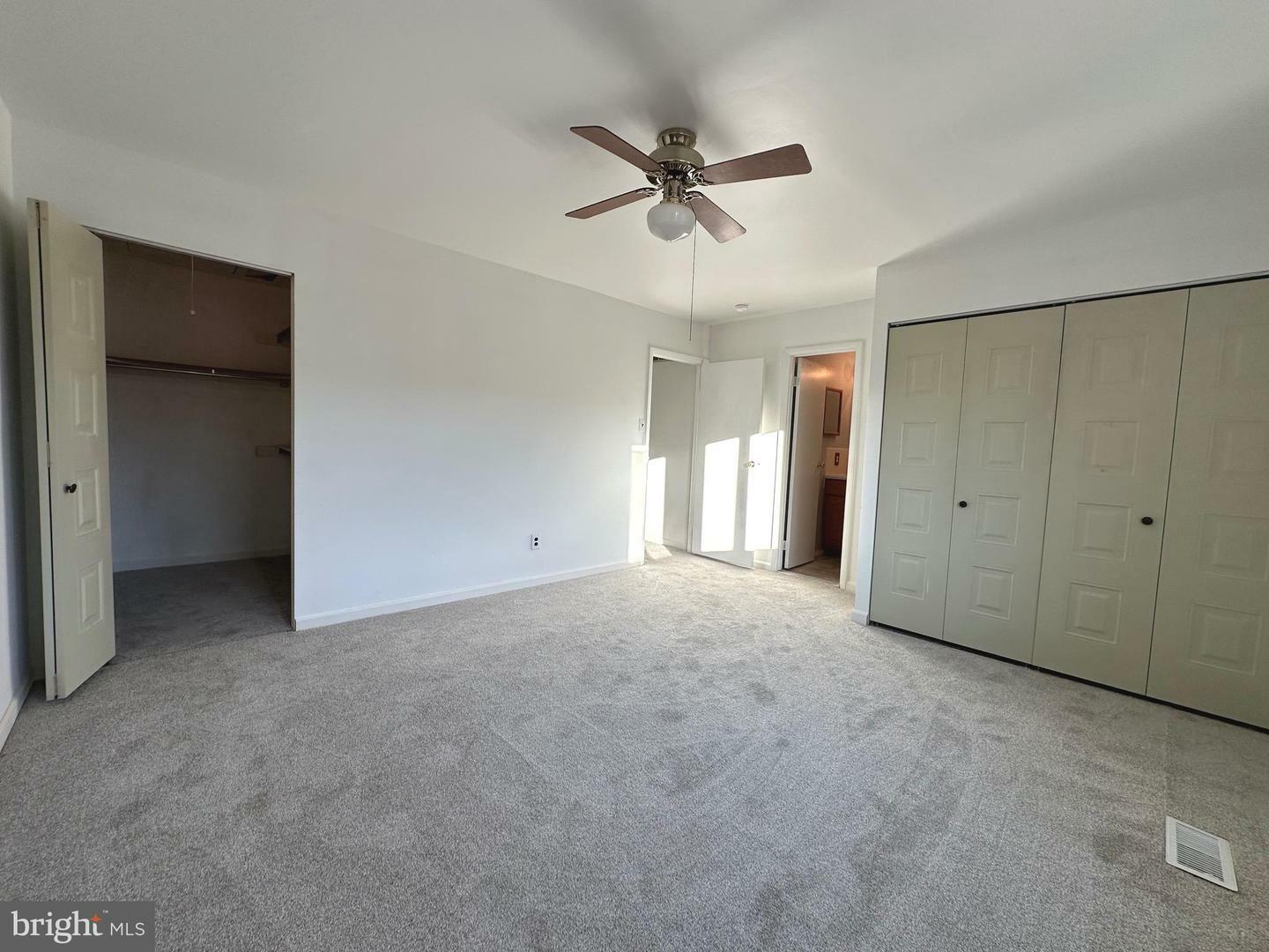 Property Photo:  4808 Oxford Court  PA 19020 