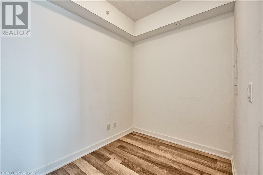 Property Photo:  5240 Dundas Street  ON L7L 0J6 