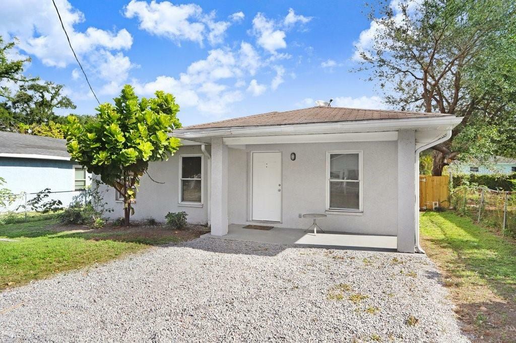 Property Photo:  8005 N Klondyke Street  FL 33604 