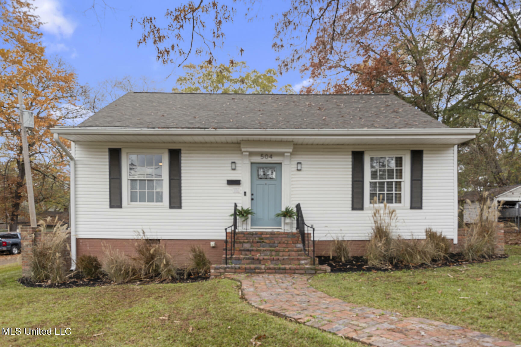 Property Photo: 504 Hartfield Street MS 39216