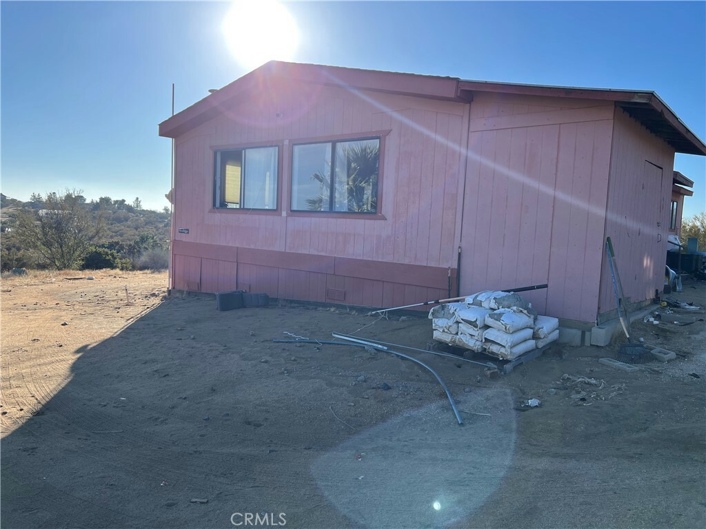 Property Photo:  38350 Willis Rd  CA 92539 